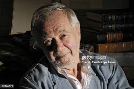 25 Photos & High Res Pictures