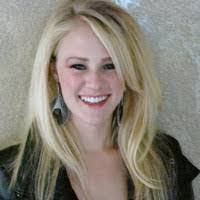 Ashley Mccabe's Instagram, Twitter & Facebook