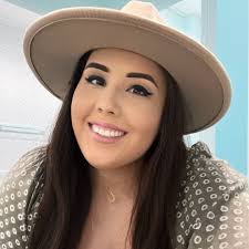 Today, I experienced one of the most humiliating and heartbreaking moments  of my life as a mother. I took my son to La Fuentes to enjoy a simple lunch  — something most