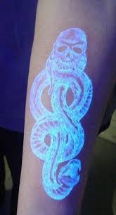 Just another cool tattoo glowing in the dark. 98 Glowing Black Light Tattoos Add Intensity To Your Ink