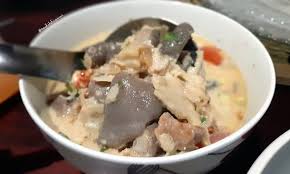 Sop kambing merupakan salah satu hidangan dengan rasa yang lezat yang cukup mudah ditemukan di indonesia. Sop Kaki Kambing Tanpa Micin Samin Dobel Yummi Picture Of Sop Kaki Kambing Bang Anen Jakarta Tripadvisor