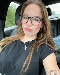 Anna-Reese Hall (@its.annareese) · Instagram photos and Reels