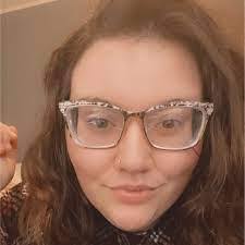 Becky Stallings's Instagram, Twitter & Facebook