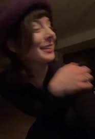 dingus (@littleguyinmyhead)