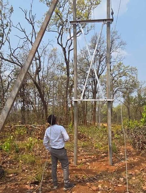 दशकों का इंतजार खत्म, नारायणपुर के वनांचल गांव 'नियद नेल्लानार योजना' से हुए रोशन - Prime TV India