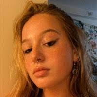 Ella Patterson's Instagram, Twitter & Facebook