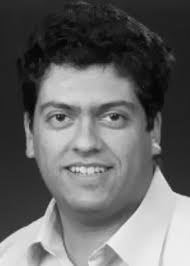 Minimizing position uncertainty for under-ice autonomous underwater vehicles