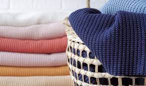 En tant que fournisseur textile et fabricant turque, notre atelier est naturellement spécialisé dans le travail de la maille (polos et sweats), l'une des spécialités du pays. Ou Trouver De La Maille Tricot Et Comment Bien La Choisir Louise Mag