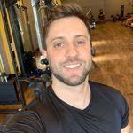 Mike Tade's Instagram, Twitter & Facebook