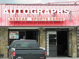 Treadways Authentic Autographs Autographs Pigeon Forge Shopping Places To Go