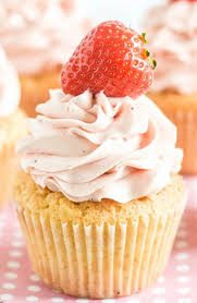 Vanilla Cupcake With Strawberry Swiss Meringue Buttercream Swiss Meringue Buttercream Butter Cream Strawberry Cakes