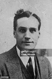 127 1920s Bungalow Stock Photos, High-Res Pictures, and Images