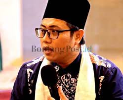 Mengenal Khumaini Rosadi, Dai Bontang yang Go Internasional