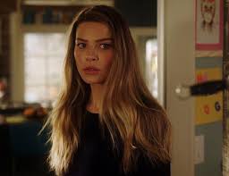 She made her film debut in down to you (2000). Lauren German Appreciation Post Because We Don T Talk About Her Enough Lucifer