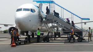 Selamat datang di website www.parkir.juru.id dan atau aplikasi mobile juru parkir. Video Tukang Parkir Pesawat Bandara Ahmad Yani Semarang Tribun Jateng