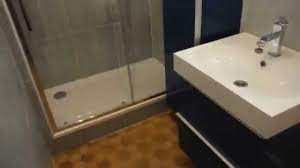 Si vous avez des questions autour du budget salle de bain 3m2, sachez que le guide pour refaire sa salle de bain est livré avec un feuille de calcul pré remplie, permettant d'estimer le prix des. Salles De Bain Realisee Par La Societe Atom 4 3m2 Youtube