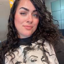 OMGGGGG GUYS!!!!! There is a helicopter flying around!!!!!!