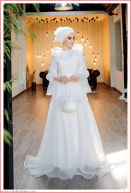 Tesetturlu Nikah Elbisesi Modelleri 2021 Koleksiyonu Tesettur Diyari 2021 Musluman Modasi Moda Stilleri Elbise Modelleri