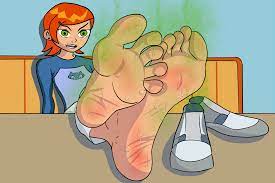 Feet teasing poses and such. Gwen S Sweaty Smelly Soles By Cigla2000 On Deviantart