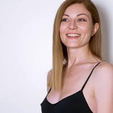 Augmentation mammaire Mia : une poitrine plus harmonieuse