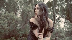 Her voice is as on point as it is on record, if this is a powerful tour for chelsea wolfe to cover her latest album abyss and it shows on stage with. Chelsea Wolfe American Darkness Acoustic Tour Starts Now