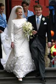 Juni gab prinzessin madeleine von schweden ihrem christopher o'neill. Royale Hochzeiten Die Schonsten Royalen Hochzeiten Royale Hochzeiten Die Schonsten Royalen Hochzeiten Cosmopolitan