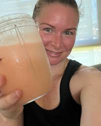 Always looking for ways to be efficient with my time and energy 😂 so this  morning I added my 2 scoops of AMPED Post Workout to my French Vanilla  Shake …. WOW!