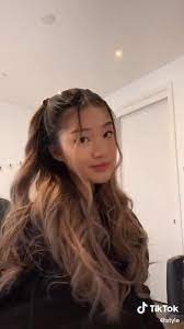 Hair Tutorial Video In 2020 Hair Styles Long Hair Styles Easy Hairstyles