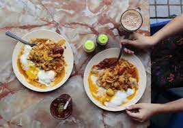 Nobody goes to kuala lumpur without trying at least a plate of tasty roti canai. Best Roti Canai In Kl