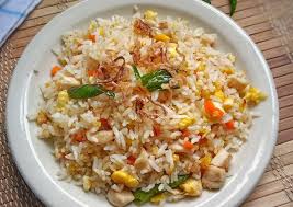 Nasi goreng cina adalah salah satu jenis variasi atau kepelbagaian menu nasi goreng yang boleh didapati di malaysia. Cara Memasak Nasi Goreng Cina Jadikan Semua Semakin Istimewa