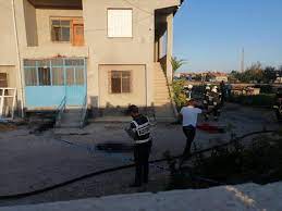 Konya'nın cihanbeyli ilçesinde bir kişi bu sabah gittiği 4 ayrı adreste akrabası olan 5 kişiyi silahla ateş ederek öldürdü. Mnklxads4ghzim