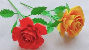 عمل وردة من الورق جميلة صنع زهرة بالورق الملون اشغال يدوية youtube