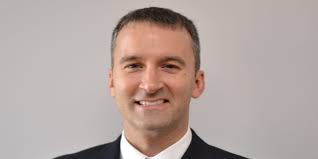 Business students learn trade compliance from BMW manager