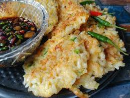 Kembali lagi bersama saya, eyanguti channel. Anti Mubazir Nasi Sisa Bisa Jadi Cemilan Dan Lauk Enak Banget Untuk Keluarga Youtube Cemilan Nasi Resep