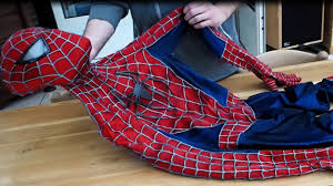 Wundervolles spiderman kostüm für kinder aus hochwertigem spandex. The Perfect Spider Man Costume Replica Youtube