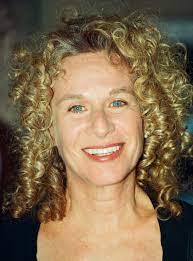Bonnie has consistently, flawlessly cut my hair for 5+ years so far without any issues whatsoever. Carole King Wikipedia