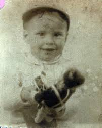 Charles Moulds Obituary