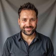 Michael Defoe's Instagram, Twitter & Facebook