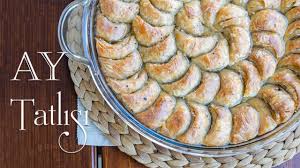 El Acmasi Ay Tatlisi Ay Baklava Baklava Tarifi En Kola Baklava Tar Tatli Yemek Meze