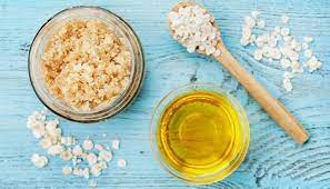 Der übermäßige talg macht sich dann in form von unerwünschtem. Korperpeeling Selber Machen 4 Rezepte Mit Zutaten Aus Der Kuche