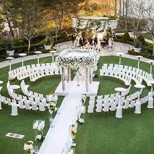 38 Create Beautiful Outdoor Wedding Decoration You Will Love Rengusuk Com Outdoor Wedding Decorations Classy Wedding Decor Outdoor Wedding