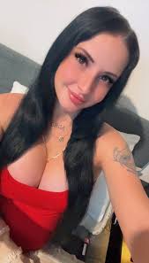 Hello i'm from the uk 🇬🇧 if anyone wants to add me