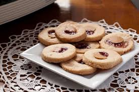 Biscuits And Buns On Banks New Orleans Bunkycooks Le Pavillon Hotel In New Orleans And A Recipe For Peanut Butter An Jelly Cookies Peanut Butter Recipes Cookie Recipes