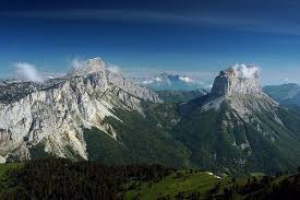 Mont Aiguille Vercors France Mont Aiguille Vercors Gresse En Vercors