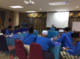 The nearest train station is in the nearby town of kluang, which is about an hour away. Muzakarah Jurunikah Batu Pejabat Kadi Daerah Batu Pahat Facebook