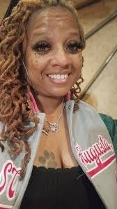 Sandra Alvear's Instagram, Twitter & Facebook