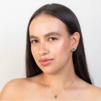 300+ perfiles de «Valeria Valencia»