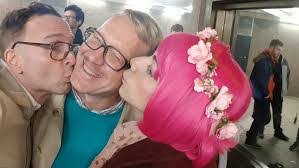 Oliver Frings's Instagram, Twitter & Facebook