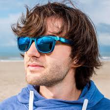 Yves Béhar designs sunglasses for the Dutch organization The Ocean Cleanup:  the first product made with plastic from the Great Pacific Garbage Patch  made by Safilo