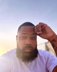 Keith Wooden's Instagram, Twitter & Facebook